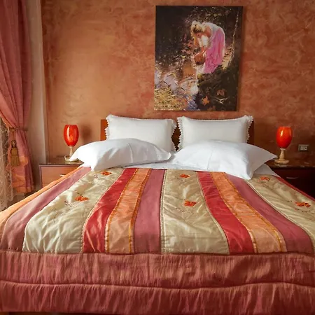 Lindi Hotel Sarande