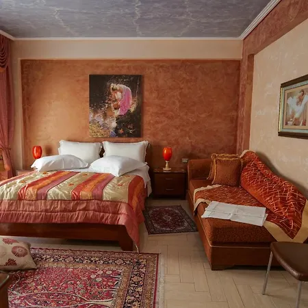 Hotel Lindi 3*