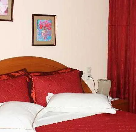 Lindi Hotel
